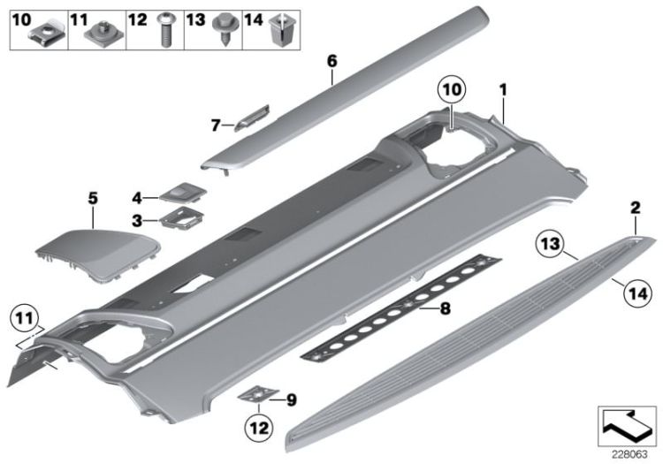 Trim, rear window shelf, ash, gleaming, Number 06 in the illustration