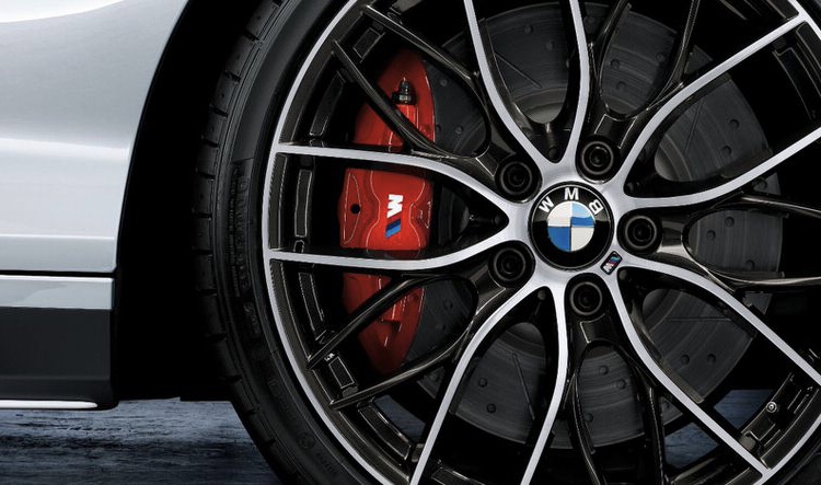 BMW Z4 Schokoladeauto - Alles rund ums Backen: Backformen, Massa Tici,  14,80 €