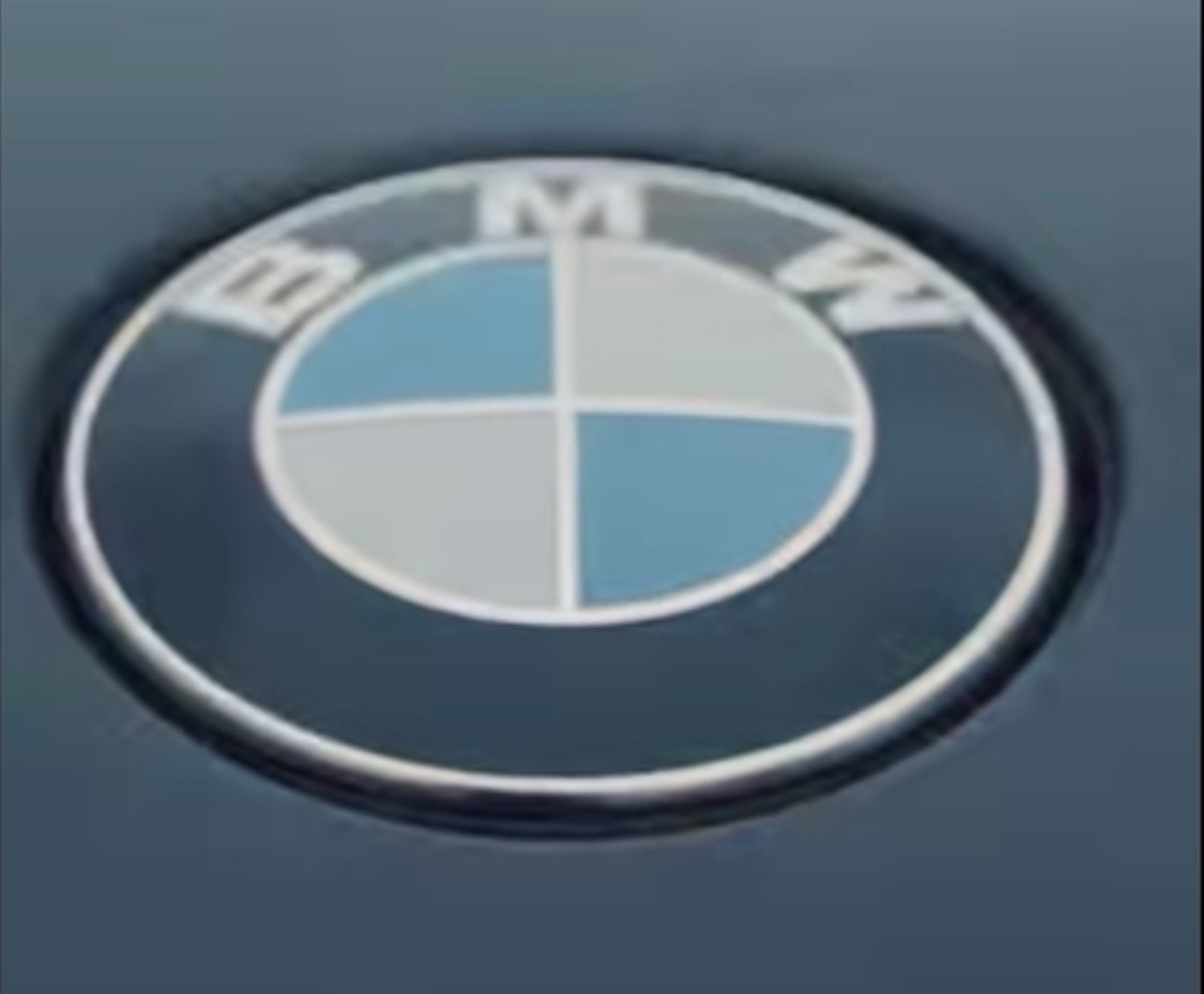 Emblème de capot d'origine BMW 82mm avec douilles, E30, E38, E39
